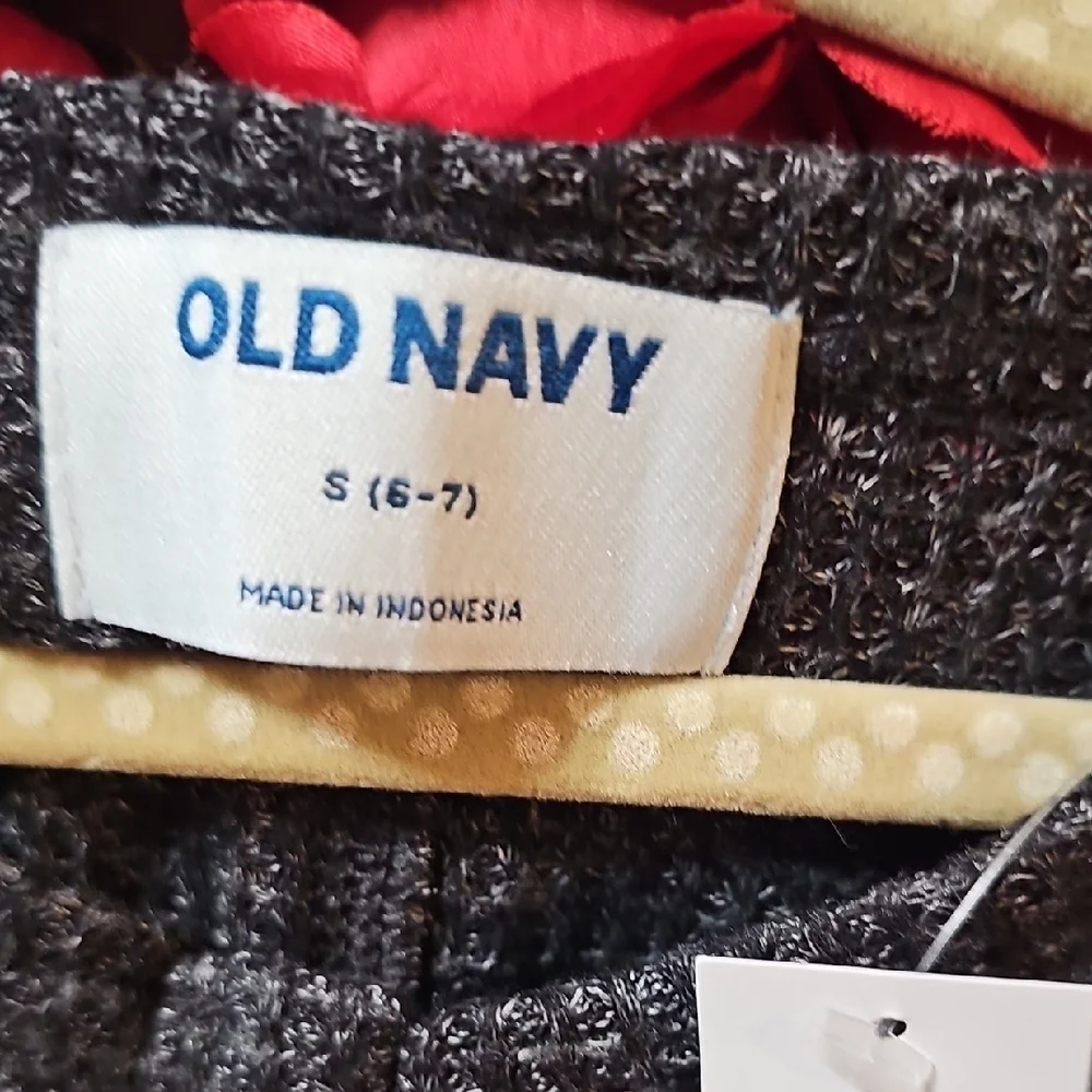 Old Navy Women's Black Sweater